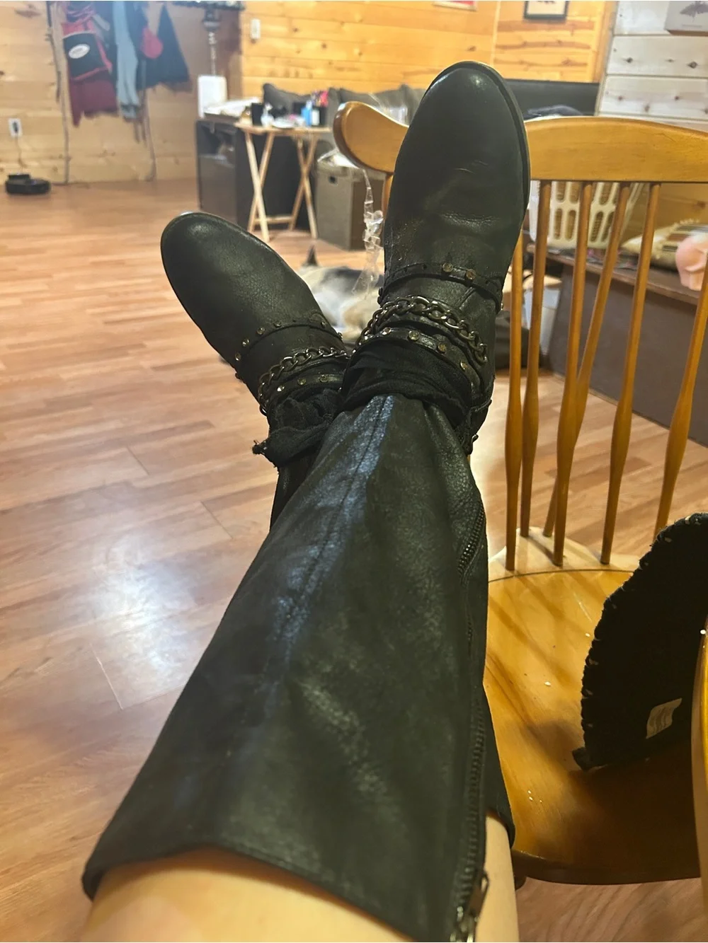 Women's Black Chain-Accent Mid-Calf Boots